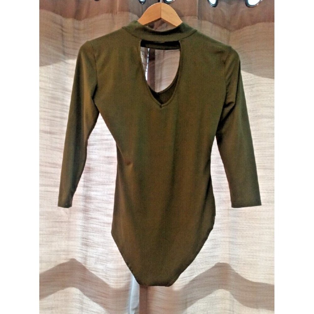Women's No Comment Cutout Front/Back Solid Green Stretchy Bodysuit Medium